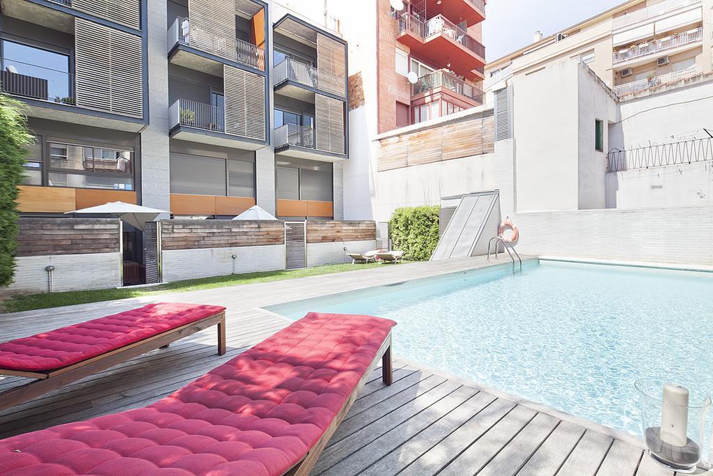 My Space Barcelona Pool Garden Apartments Exterior photo